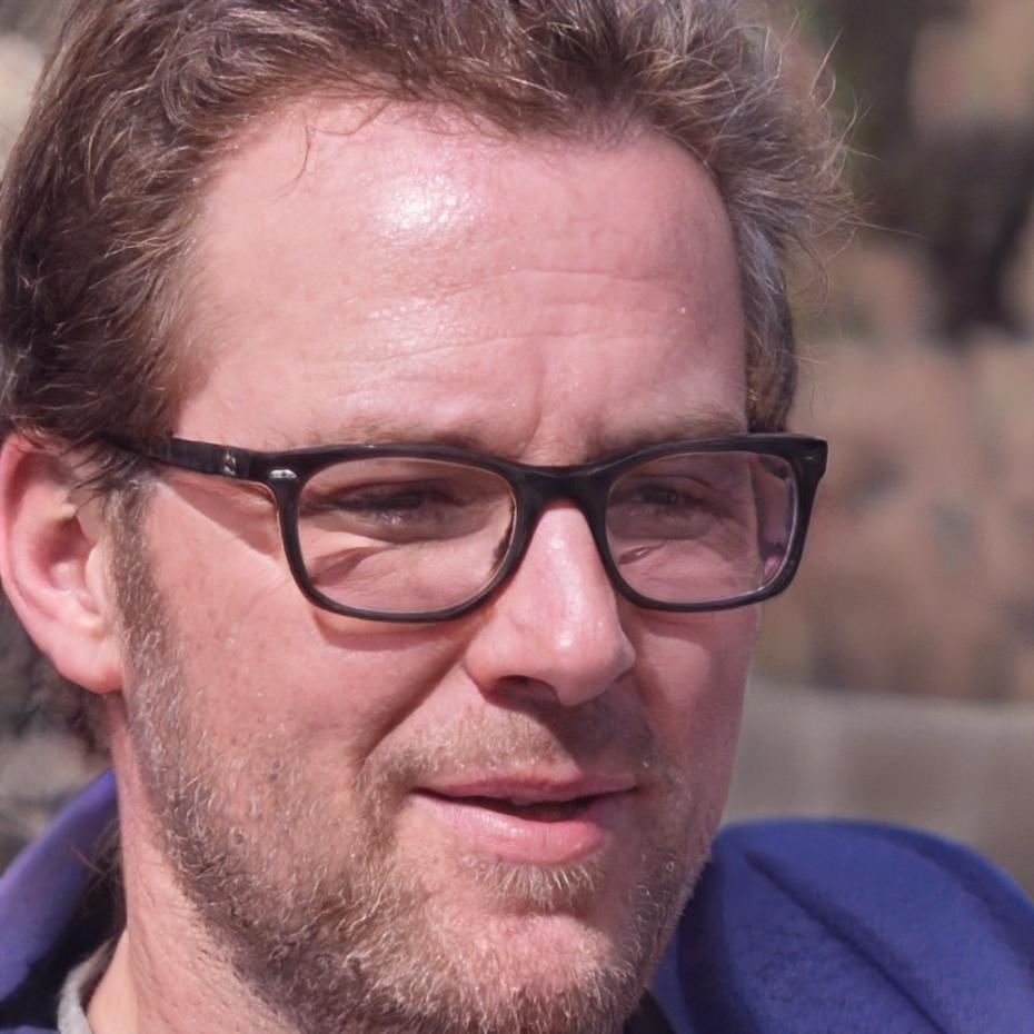 Δημήτρης Βασιλείου - Καθηγητής Λειτουργικού Σχεδιασμού